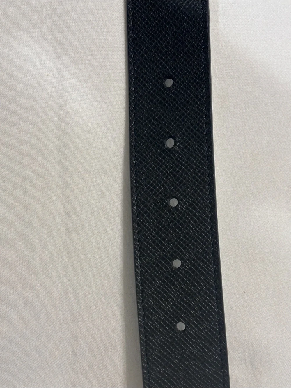 Men's Louis Vuitton Black Leather Belt with Sculpted Buckle